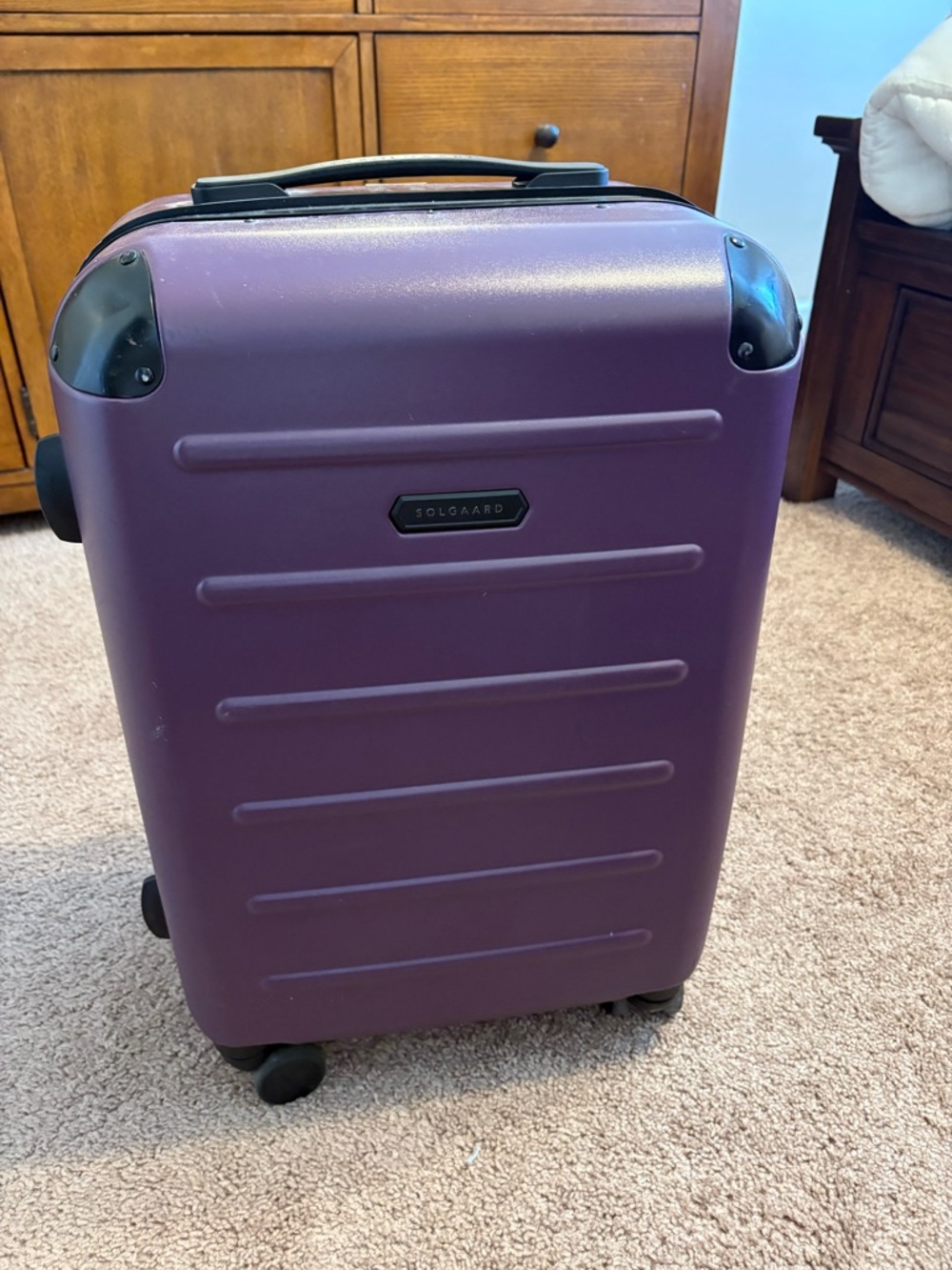 Solgaard Carry-On Closet Original Suitcase – Damaged / Read Description